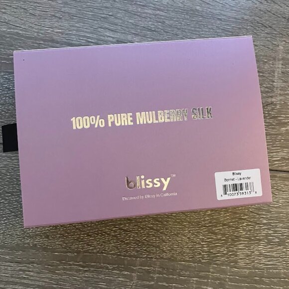 NIB Blissy Bonnet in Lavender - Picture 4 of 6